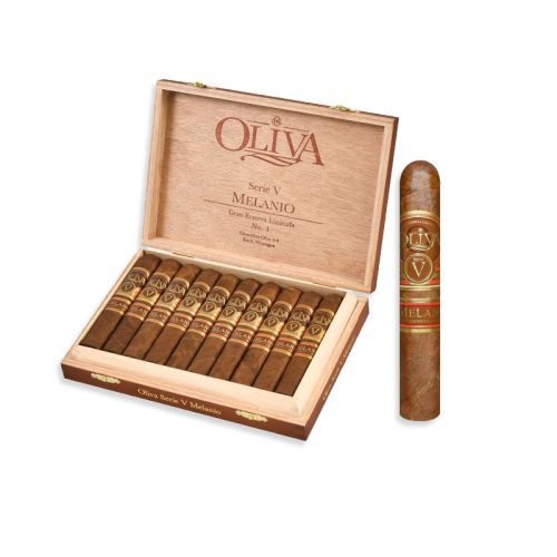 Oliva Serie V Melanio No. 4 (10)