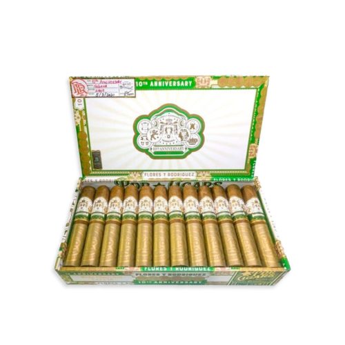 PDR FLORES Y RODRIGUEZ 10th Anniversary Reserva Limitada Wide Churchill (24)