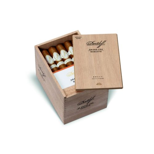 Davidoff Grand Cru Robusto (25)